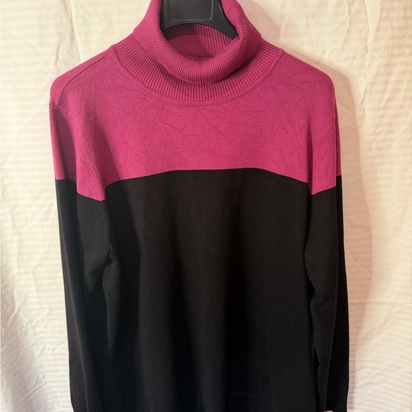 Calvin Klein Tops - Calvin Klein XL Pink and Black Women's Sweater Excellent Condition